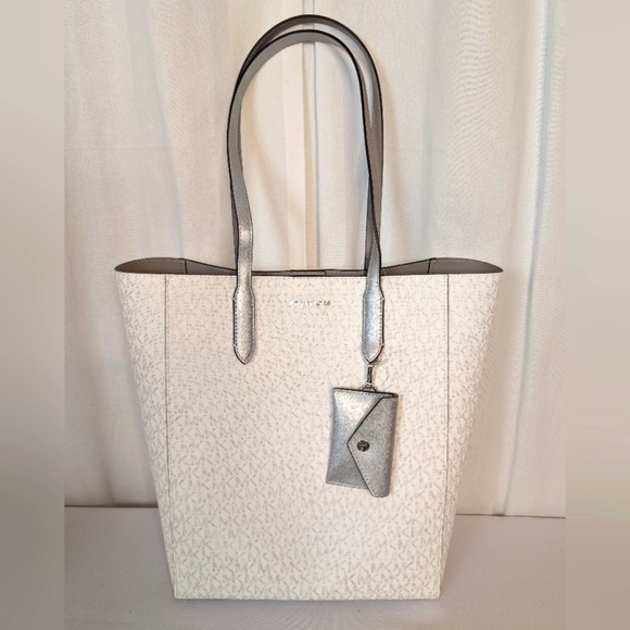 Michael Kors Vincent Large White And Metallic Silver Canvas Tote Coin Pouch NWT - Picture 1 of 9